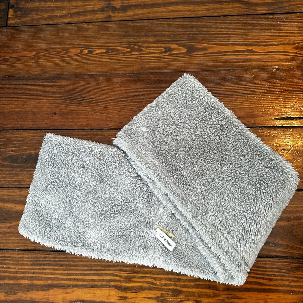 Calvin Klein Soft Gray Fleece Scarf